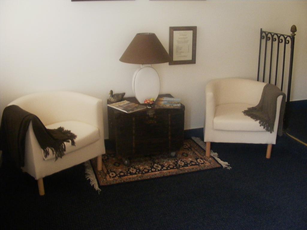 Hotel-Restaurant Cote Rivage Badefols-sur-Dordogne Room photo